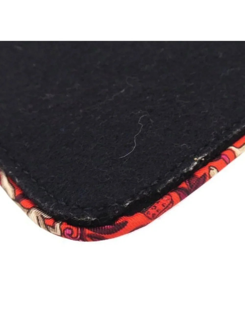 Hermes Silk in Pouch